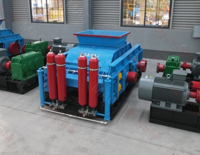 水淬渣對輥破碎機